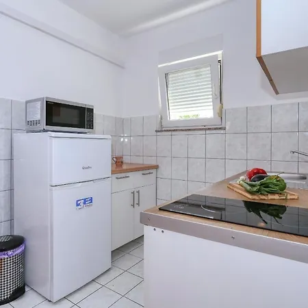 Ante Apartment